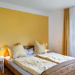 Wildbiene Bis 6 Pers Freiensteinau